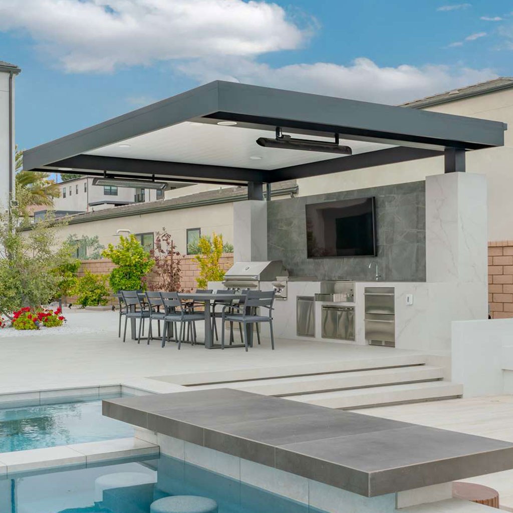 4K Cantilever Hero — Alumcraft aluminum patio project