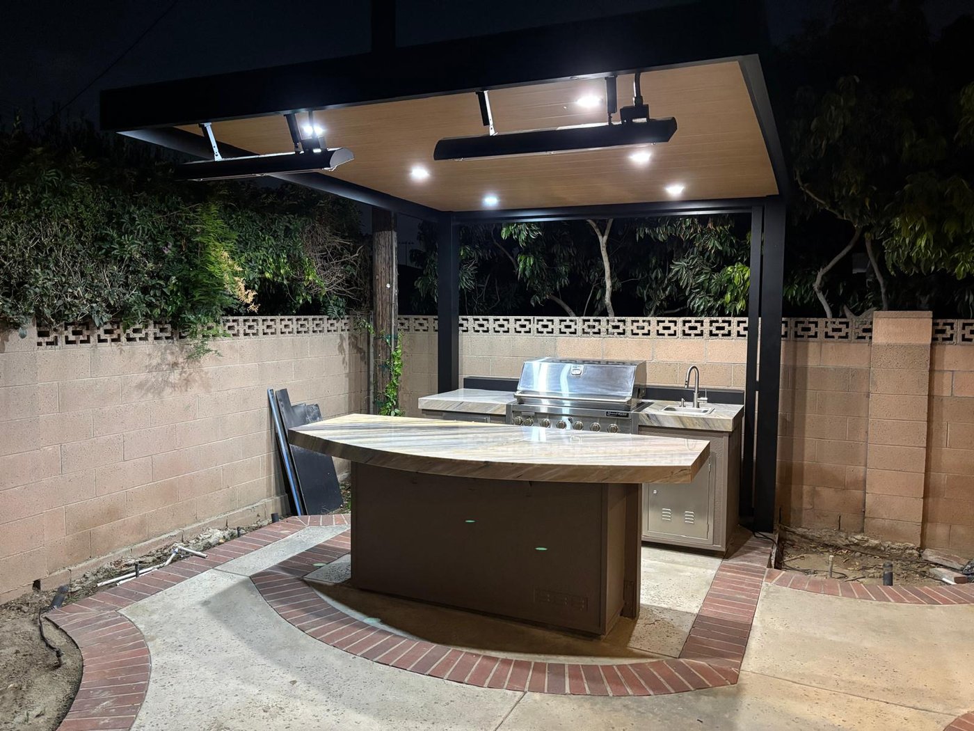 4K Gallery 15 — Alumcraft aluminum patio project