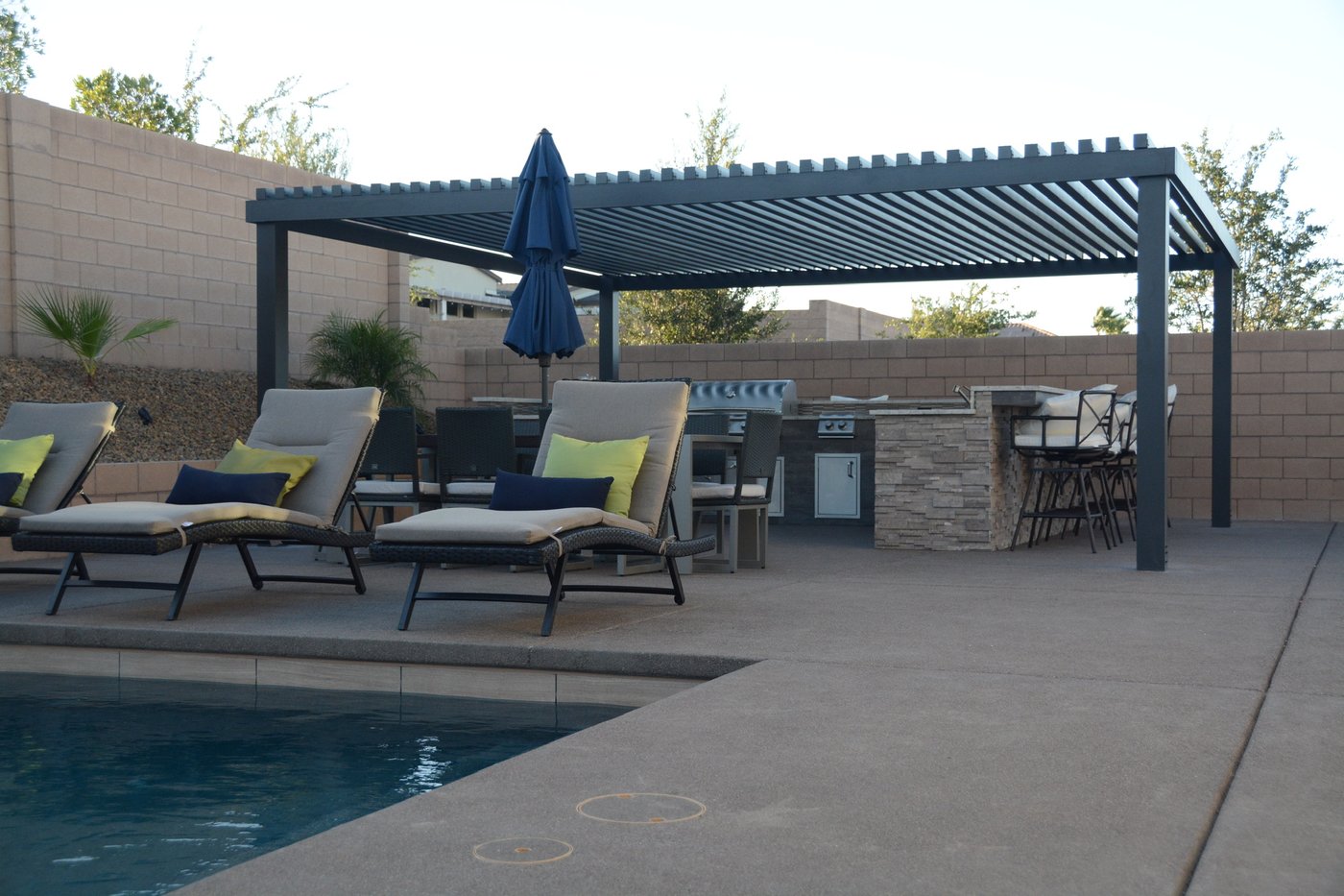 4K Gallery 25 — Alumcraft aluminum patio project